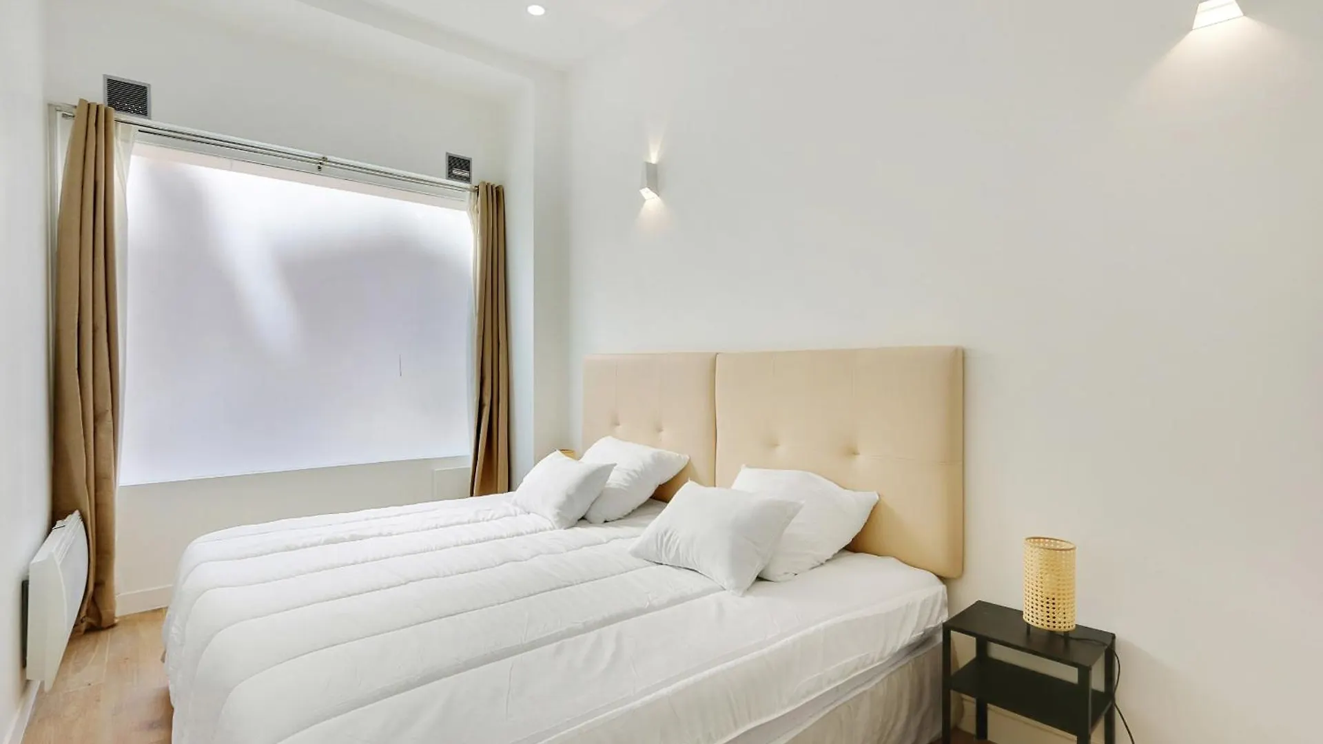 Apartment Sublime 2 Bedroom Flat In Paris France